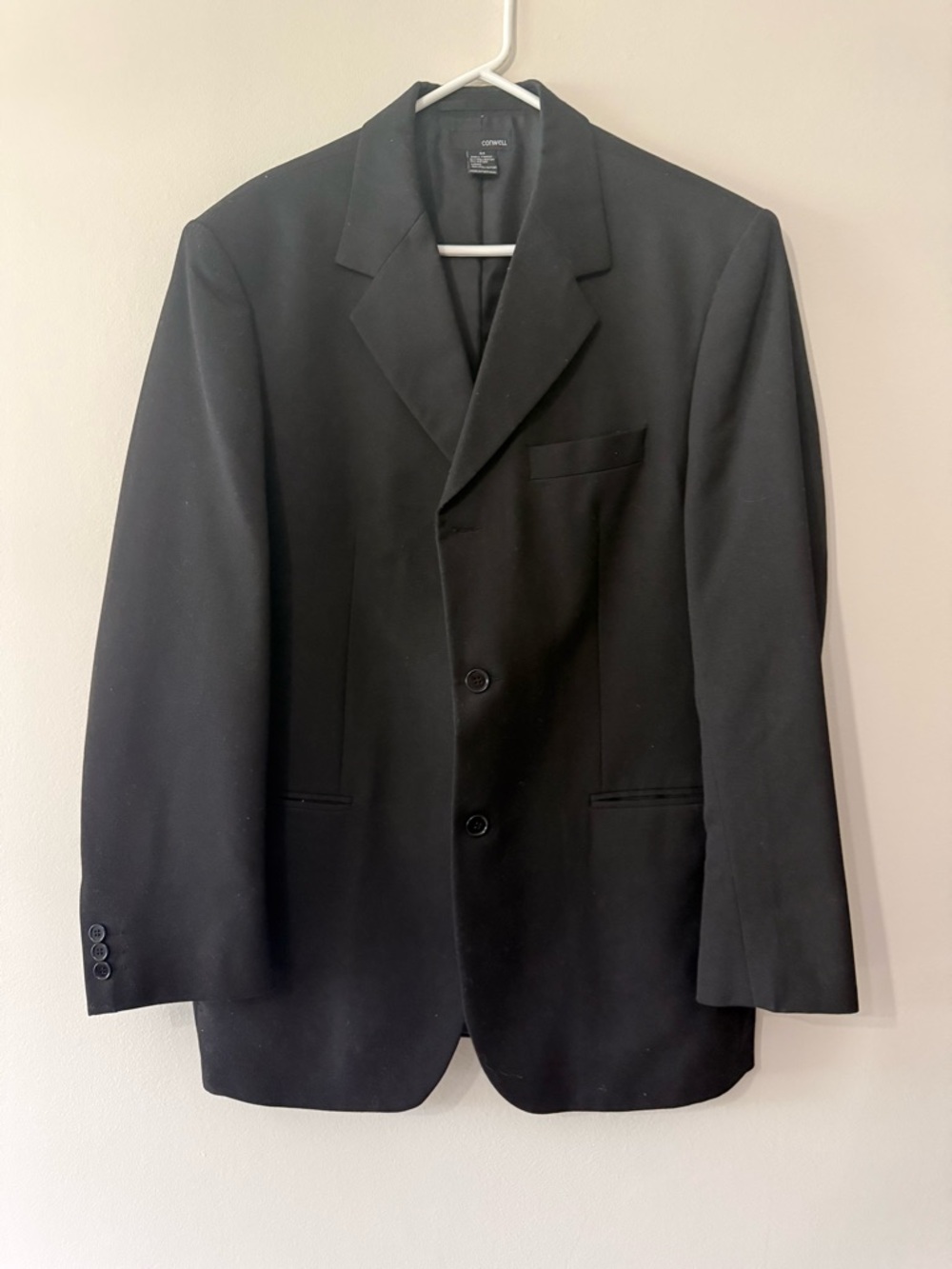 Men’s Black Suit 44 Regular Classic Formal Business and Wedding